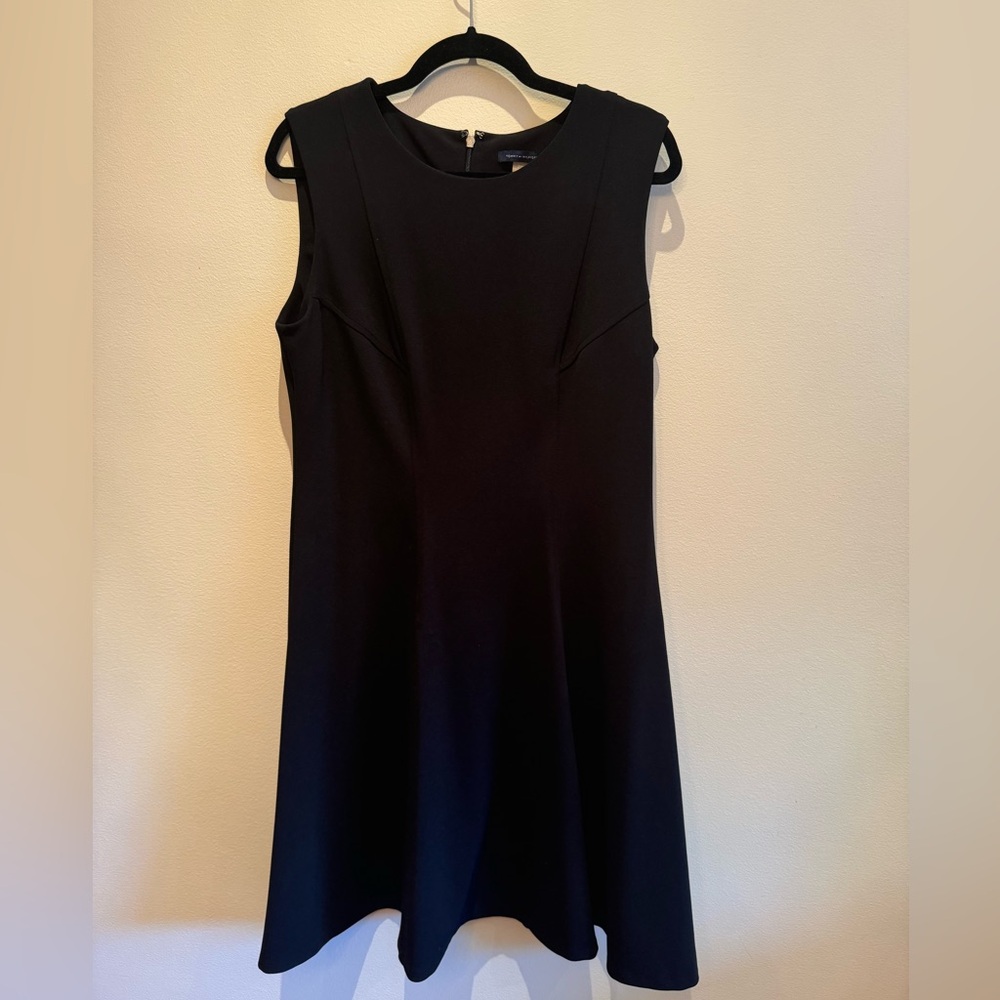 Tommy Hilfiger - Black Sleeveless Knee-Length Dress - Size 14